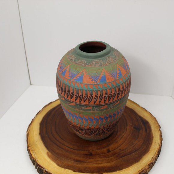 Navajo Red Clay Pottery Vase signed Samantha Matchers 2002 - Picture 2 of 5